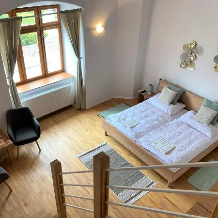 Bed & Breakfast Hugo 3*