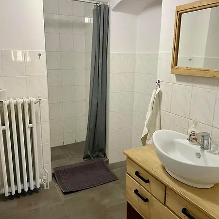 Bed & Breakfast Hugo 3*