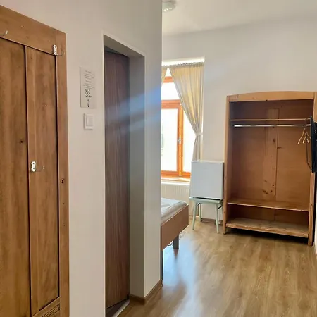 Bed & Breakfast Hugo Plesivec